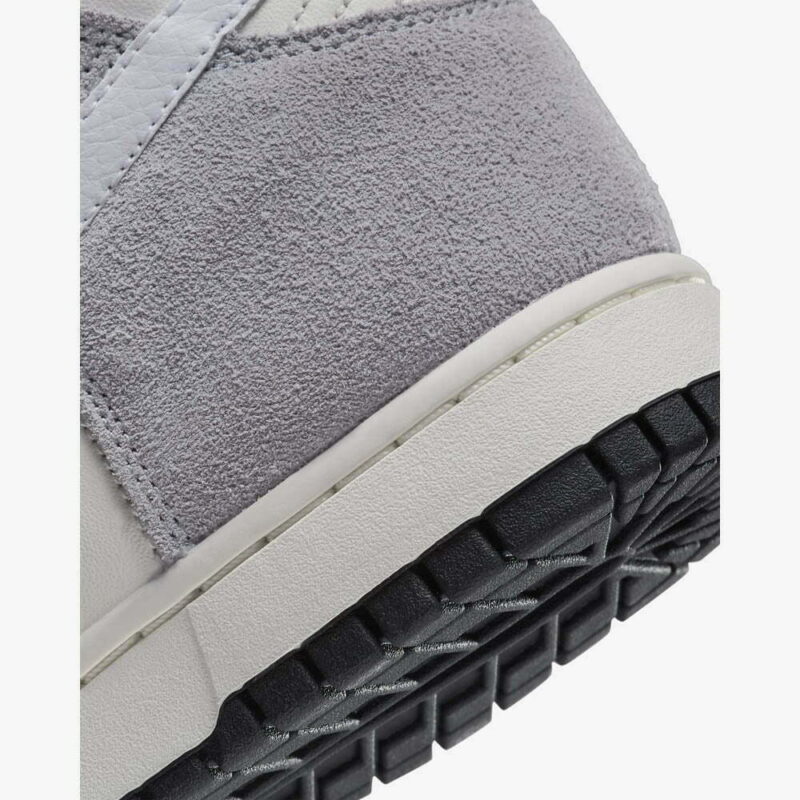Nike Dunk High Retro Sail Pure Platinum Dz4515-100 – Image 2