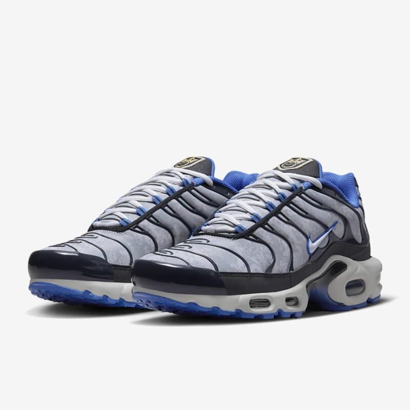 Nike Air Max Plus TN SE Shoes "Social FC" DQ3981-001 – Image 4