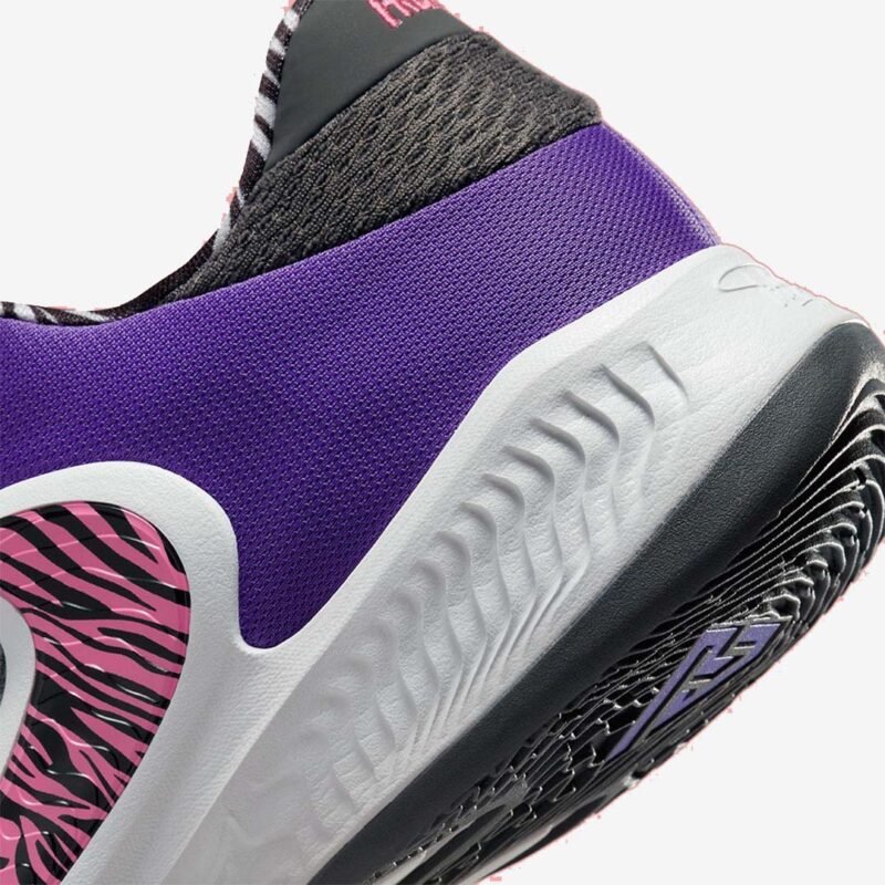 Nike Zoom Freak 4 Action Grape DO9680-500 – Image 2