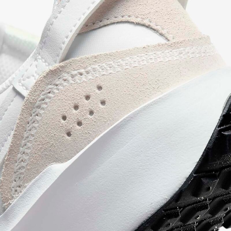 wmns nike waffle debut DH9523-100 – Image 2