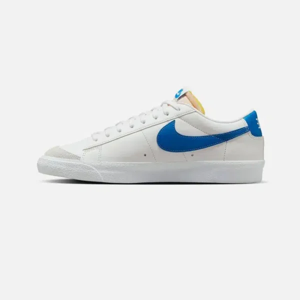 NIKE blazer low '77 ess Homme DA6364-111 – Image 3